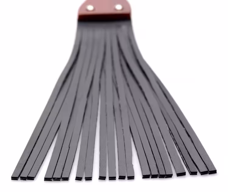 Master Series Master Lasher Wooden Flogger image 5