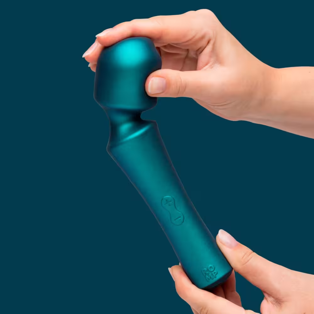ROMP Presto – Compact Wand Vibrator for Solo & Partner Play image 4