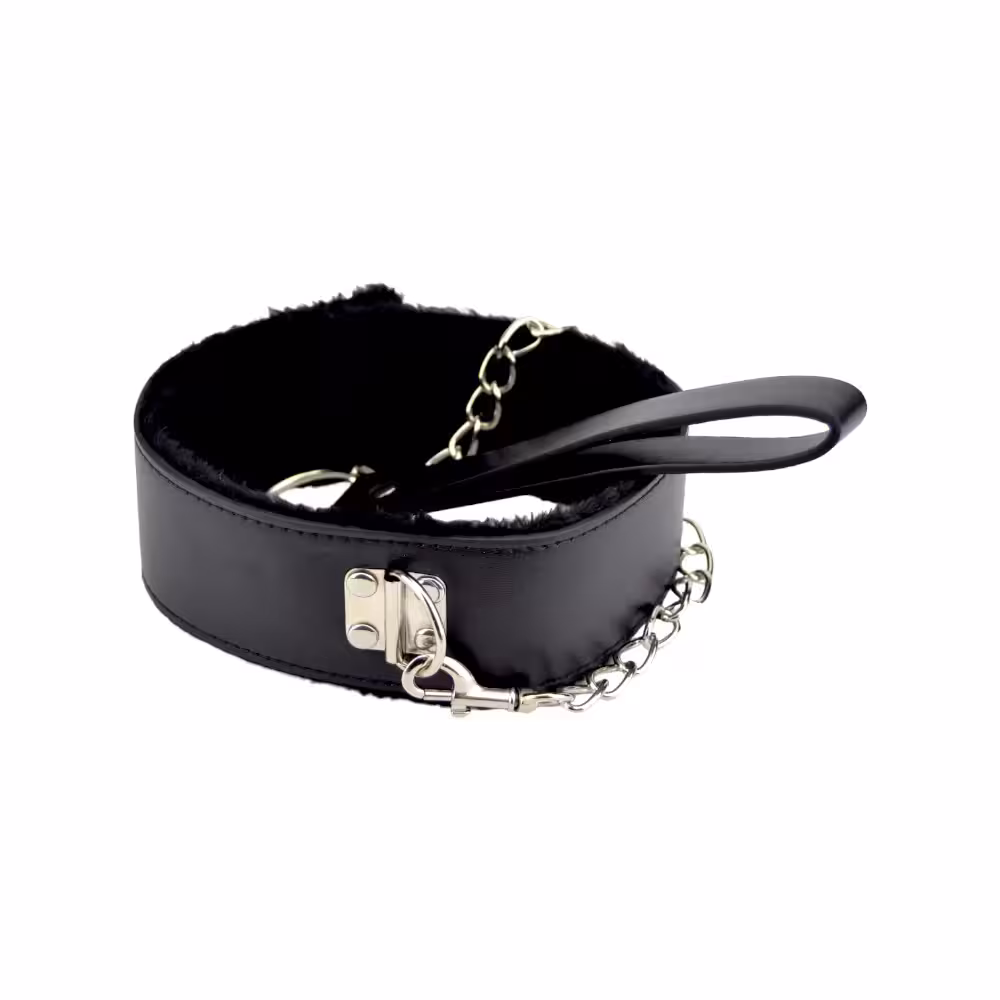 Bound to Please Furry Collar with Leash Black image 3