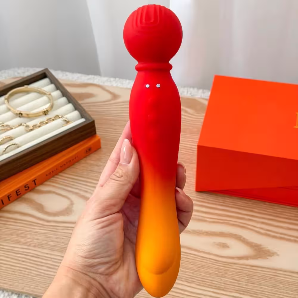 MYLO 3-in-1 Body Wand Massager Fire image 5